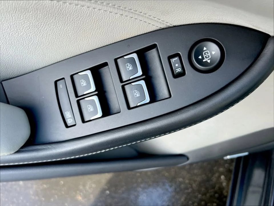 2018 Cadillac CTS 3rd Gen - Image 19 of 19