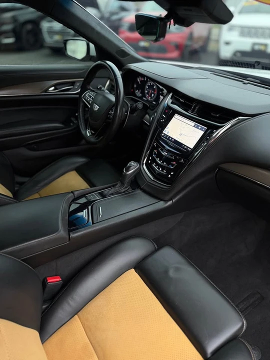 2018 Cadillac CTS-V 3rd Gen - Image 10 of 16