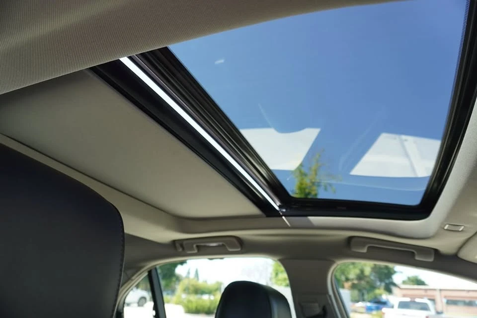 2018 Cadillac CTS 3rd Gen - Image 17 of 20