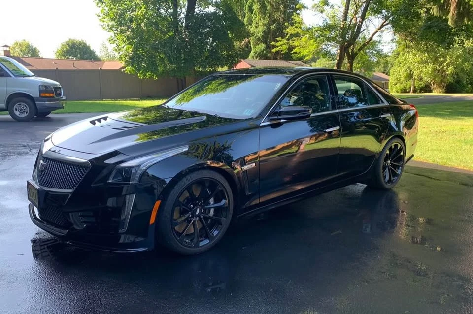 2018 Cadillac CTS-V 3rd Gen - Image 2 of 10