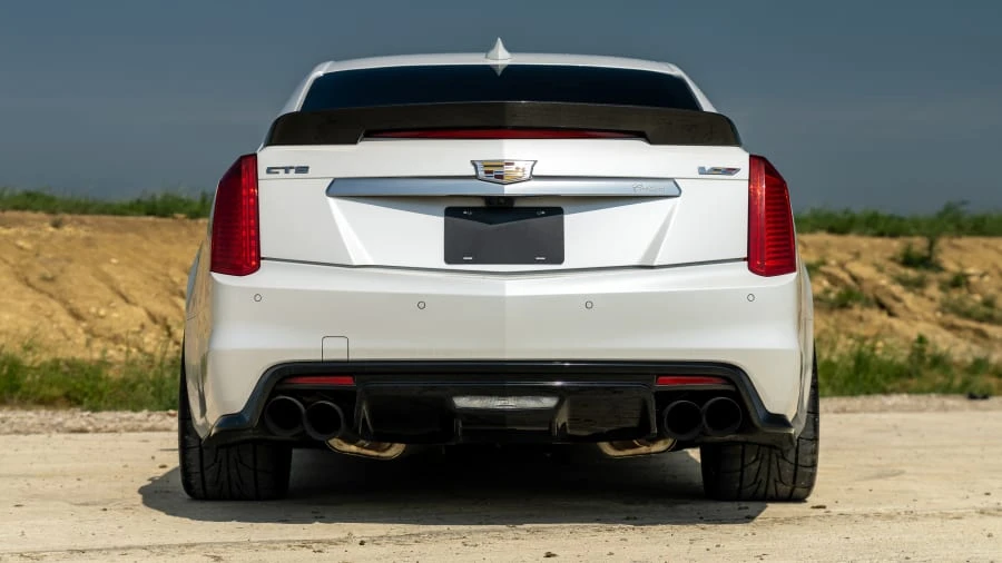 2018 Cadillac CTS-V 3rd Gen - Image 15 of 31