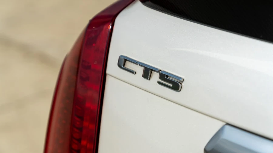 2018 Cadillac CTS-V 3rd Gen - Image 24 of 31