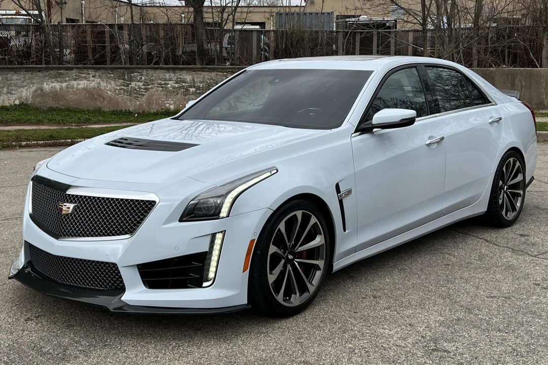 2018 Cadillac CTS-V 3rd Gen - Image 6 of 11