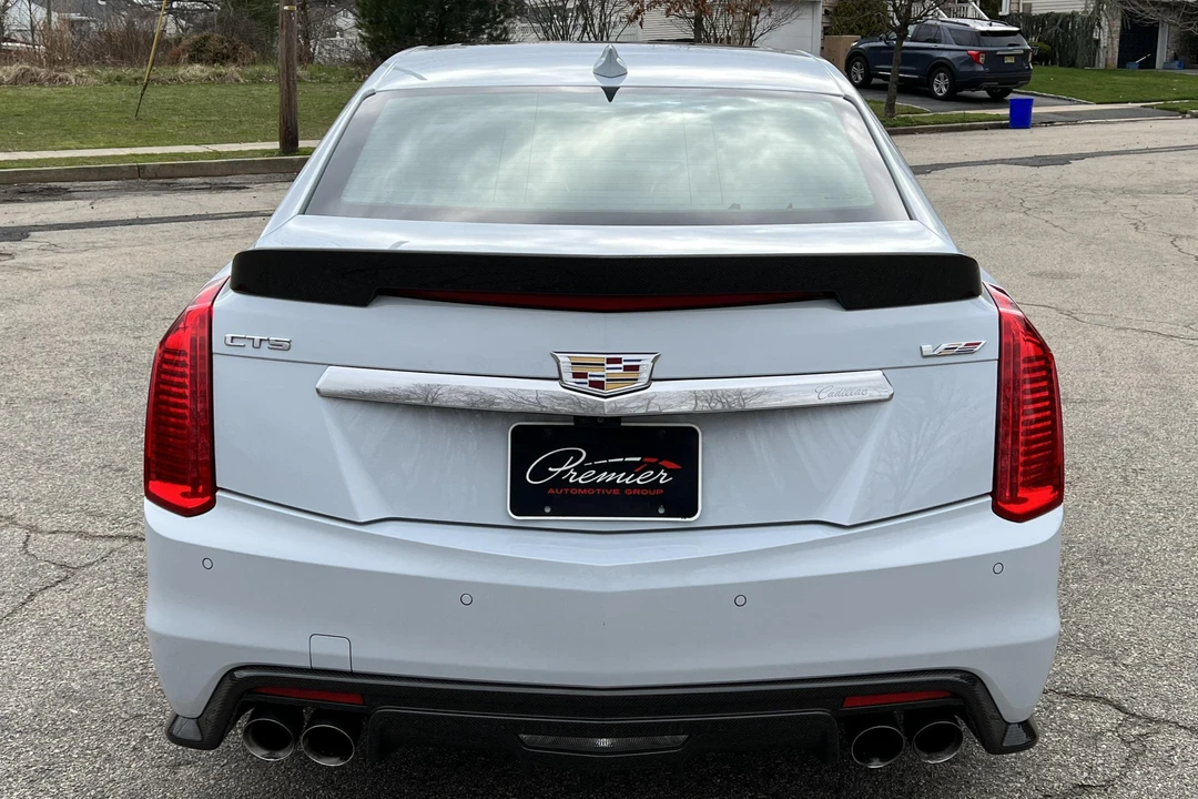 2018 Cadillac CTS-V 3rd Gen - Image 5 of 11