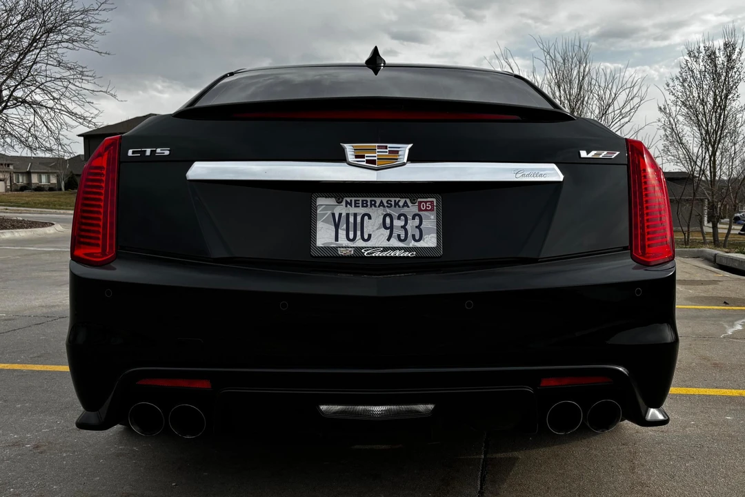 2018 Cadillac CTS-V 3rd Gen - Image 5 of 31