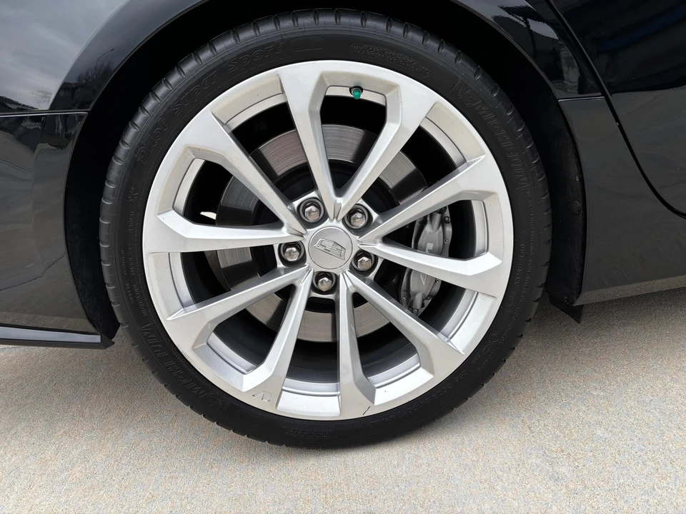 2018 Cadillac CTS-V 3rd Gen - Image 20 of 31