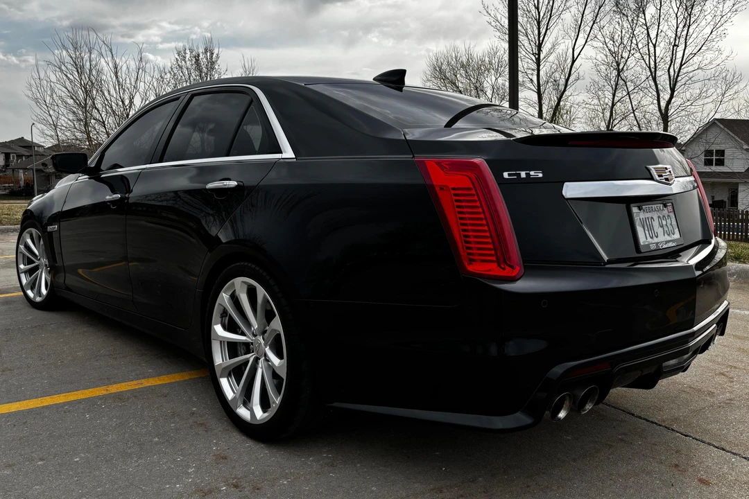 2018 Cadillac CTS-V 3rd Gen - Image 4 of 31