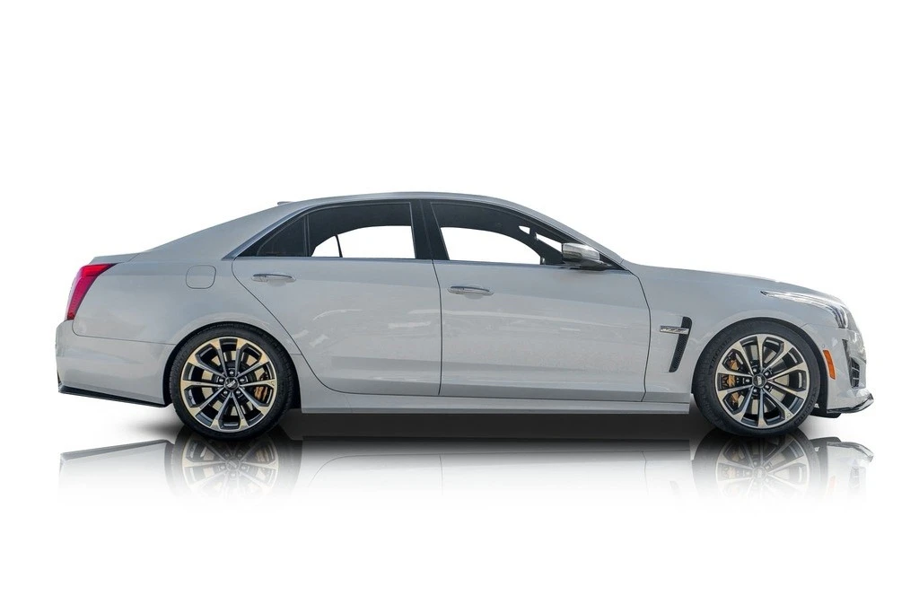 2018 Cadillac CTS-V 3rd Gen - Image 2 of 12