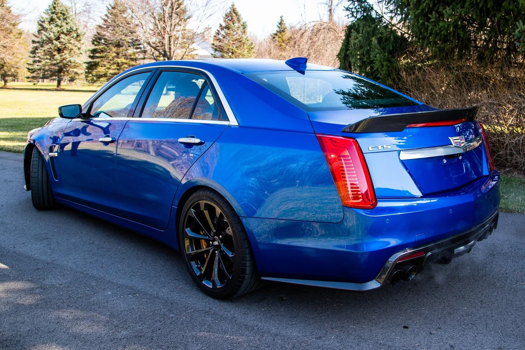 2018 Cadillac CTS-V 3rd Gen - Image 3 of 31