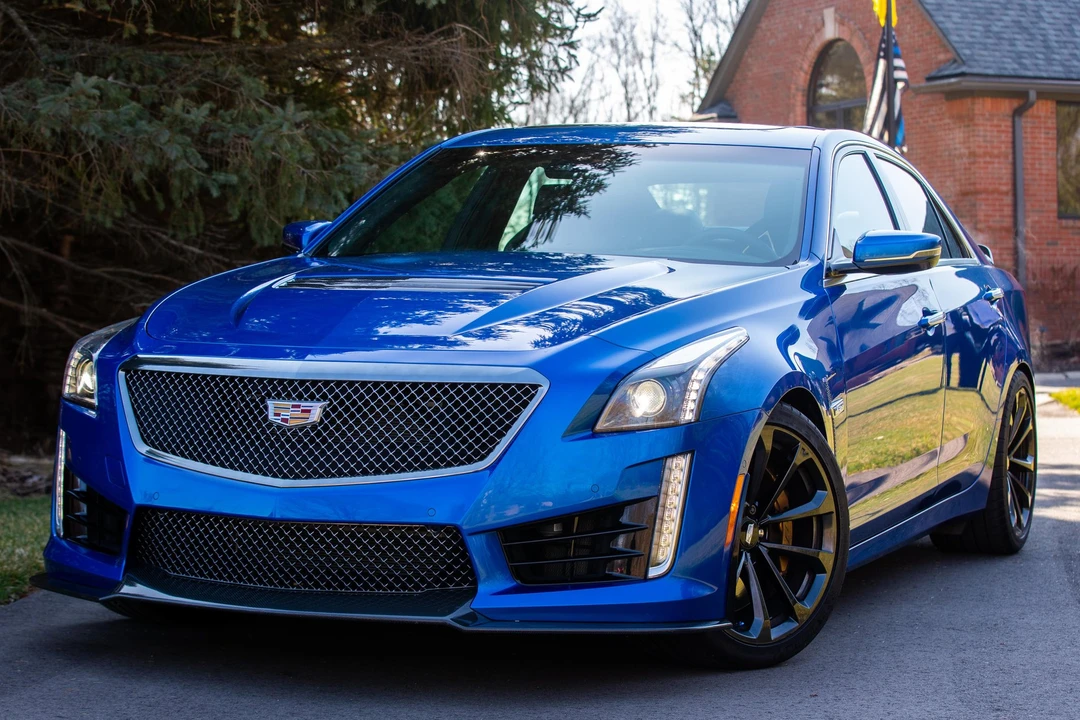 2018 Cadillac CTS-V 3rd Gen - Image 8 of 31