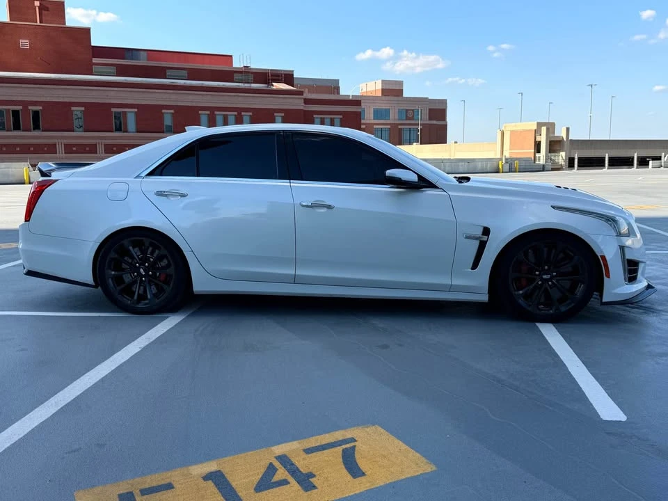 2018 Cadillac CTS-V 3rd Gen - Image 2 of 20