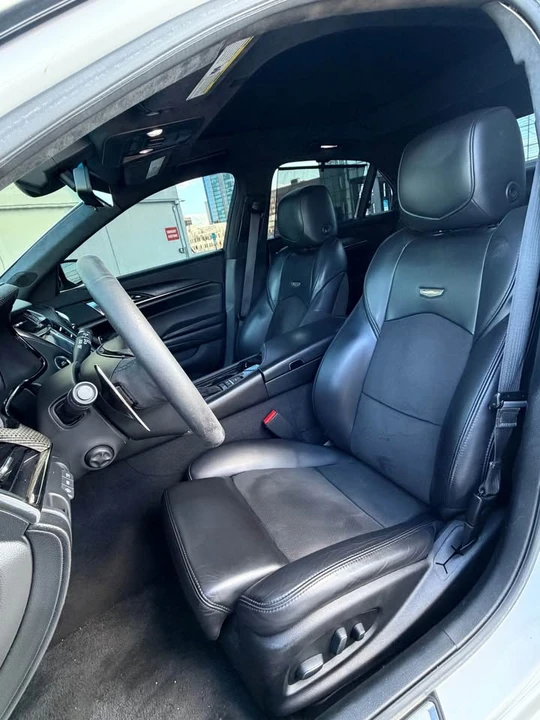2018 Cadillac CTS-V 3rd Gen - Image 15 of 20