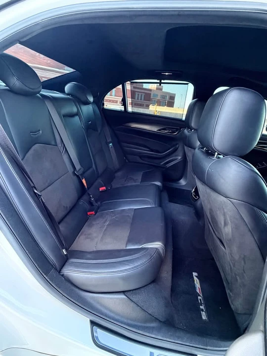 2018 Cadillac CTS-V 3rd Gen - Image 15 of 20