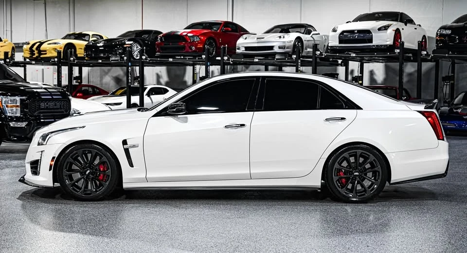 2018 Cadillac CTS-V 3rd Gen - Image 2 of 20