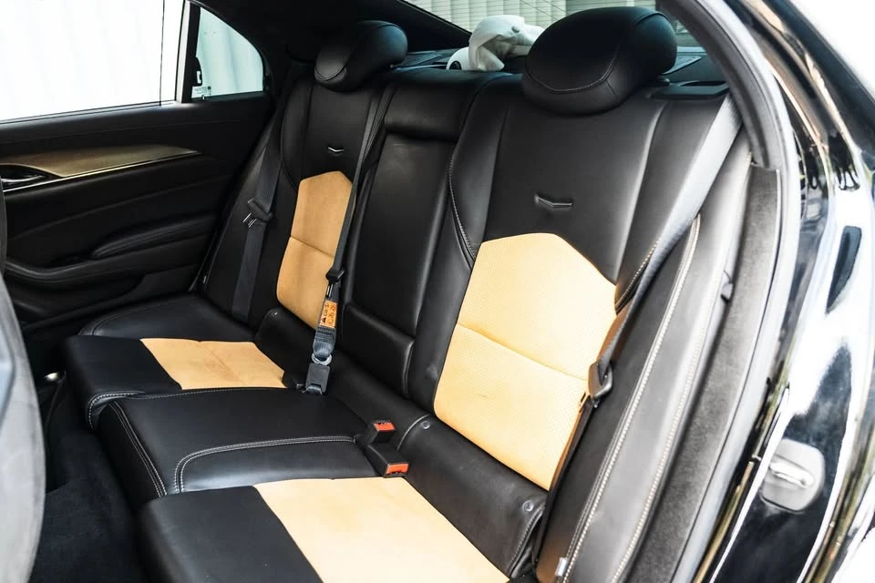 2018 Cadillac CTS-V 3rd Gen - Image 16 of 19