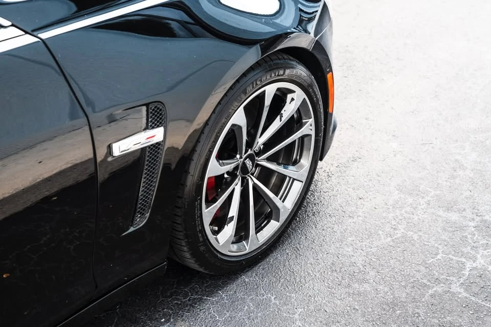 2018 Cadillac CTS-V 3rd Gen - Image 11 of 19