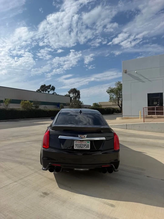 2018 Cadillac CTS-V 3rd Gen - Image 5 of 11
