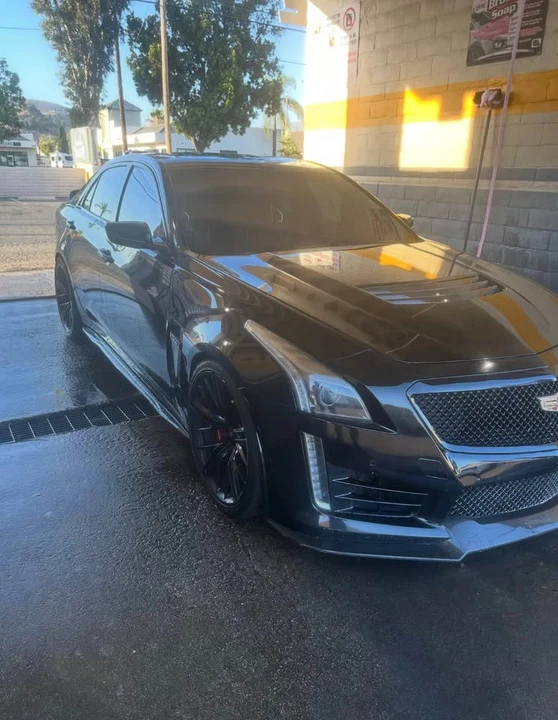 2018 Cadillac CTS-V 3rd Gen - Image 2 of 11
