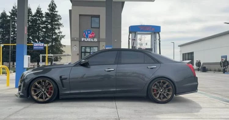 2018 Cadillac CTS-V 3rd Gen - Image 2 of 5