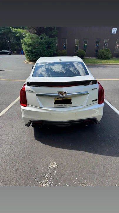 2018 Cadillac CTS-V 3rd Gen - Image 5 of 9