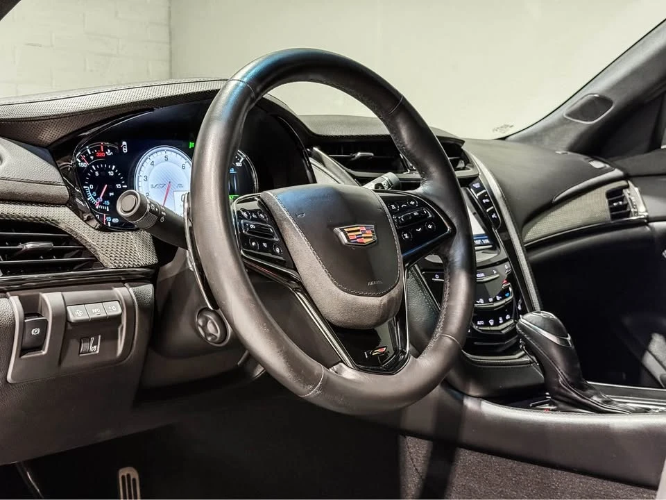 2018 Cadillac CTS-V 3rd Gen - Image 15 of 20