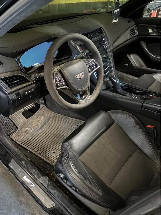 2018 Cadillac CTS-V 3rd Gen - Image 5 of 8
