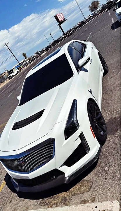 2018 Cadillac CTS-V 3rd Gen - Image 3 of 8