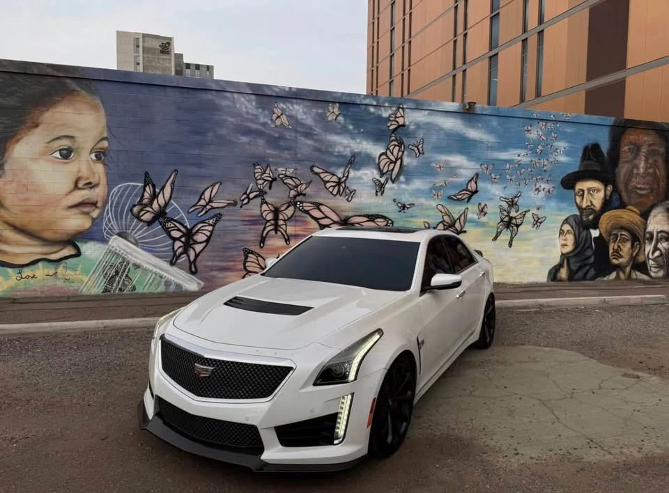 2018 Cadillac CTS-V 3rd Gen - Image 5 of 8