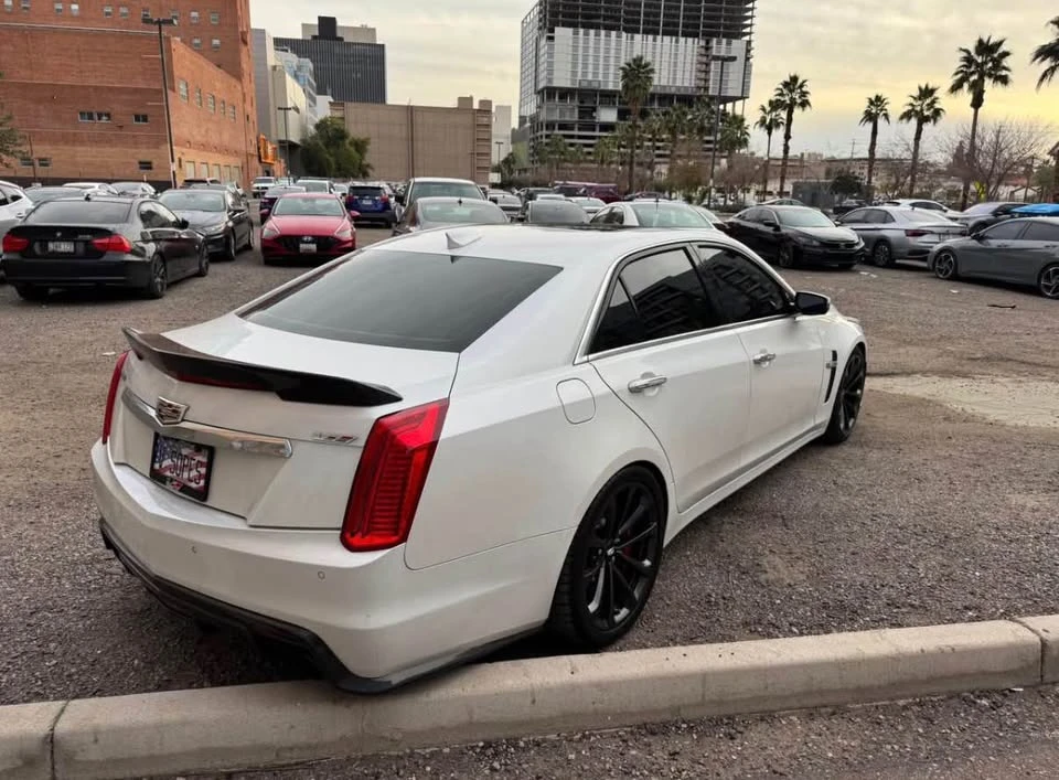 2018 Cadillac CTS-V 3rd Gen - Image 4 of 8