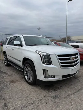 2018 Cadillac Premium Luxury