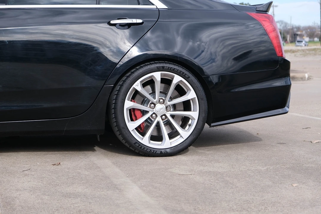 2018 Cadillac CTS-V 3rd Gen - Image 8 of 21