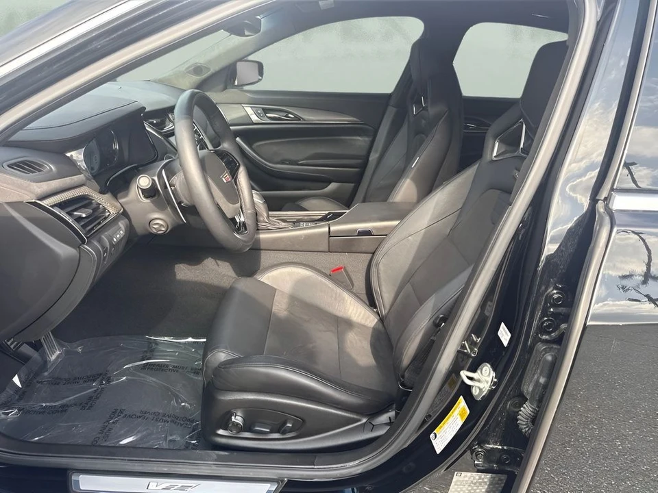 2018 Cadillac CTS-V 3rd Gen - Image 9 of 30