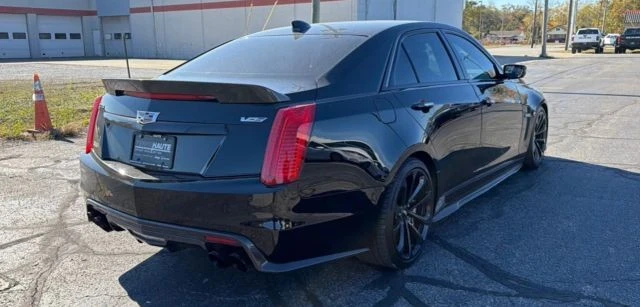 2018 Cadillac CTS-V 3rd Gen - Image 5 of 14