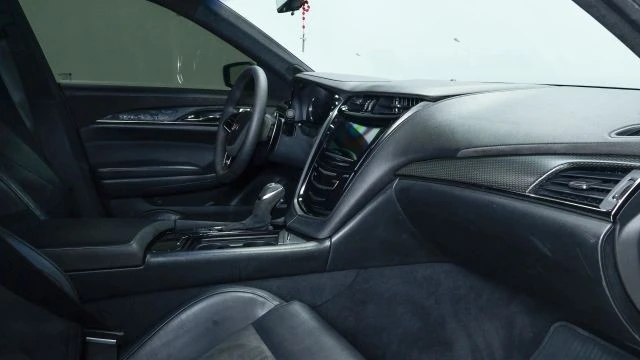 2018 Cadillac CTS-V 3rd Gen - Image 20 of 21