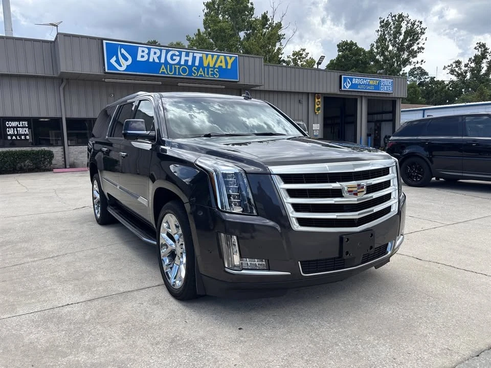 2018 Cadillac Escalade 4th Gen - Image 3 of 17