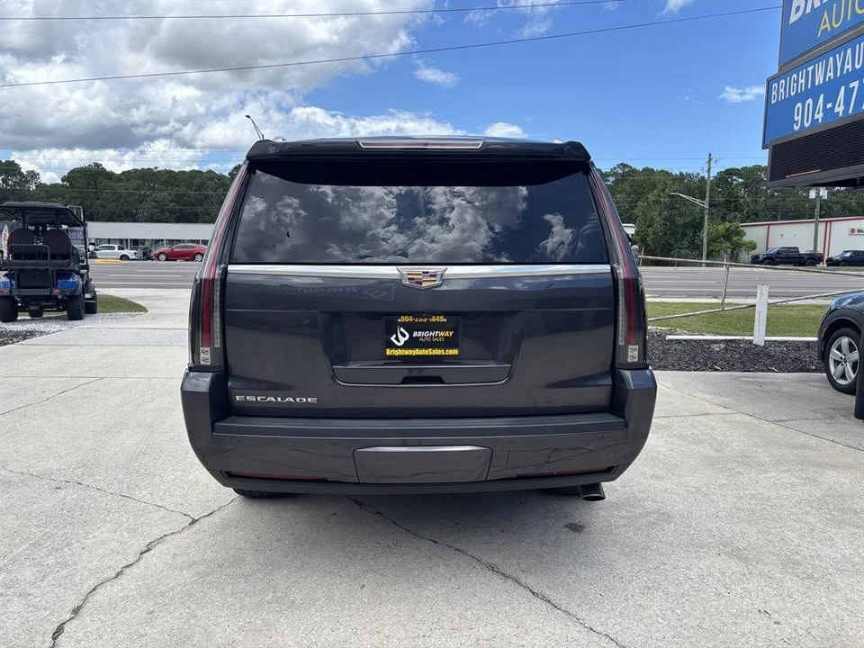 2018 Cadillac Escalade 4th Gen - Image 7 of 17