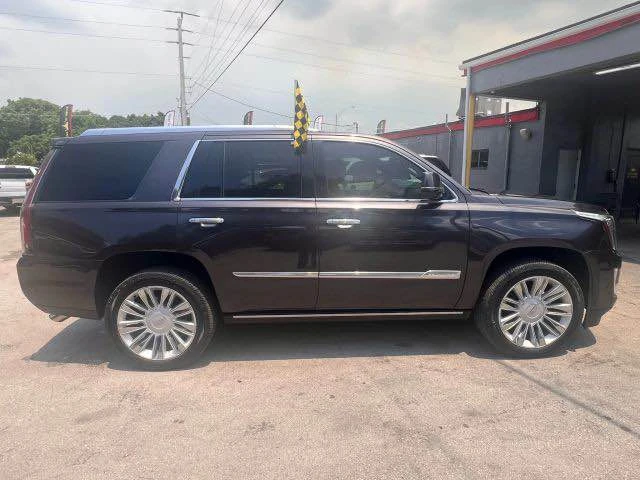 2018 Cadillac Escalade 4th Gen - Image 8 of 13