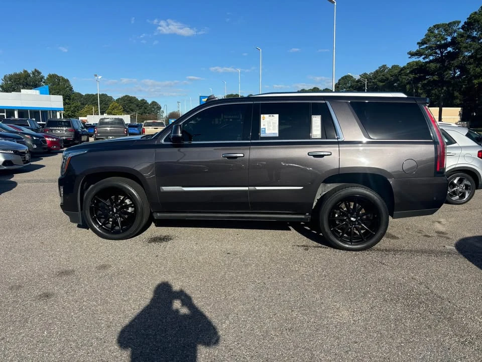 2018 Cadillac Escalade 4th Gen - Image 2 of 12