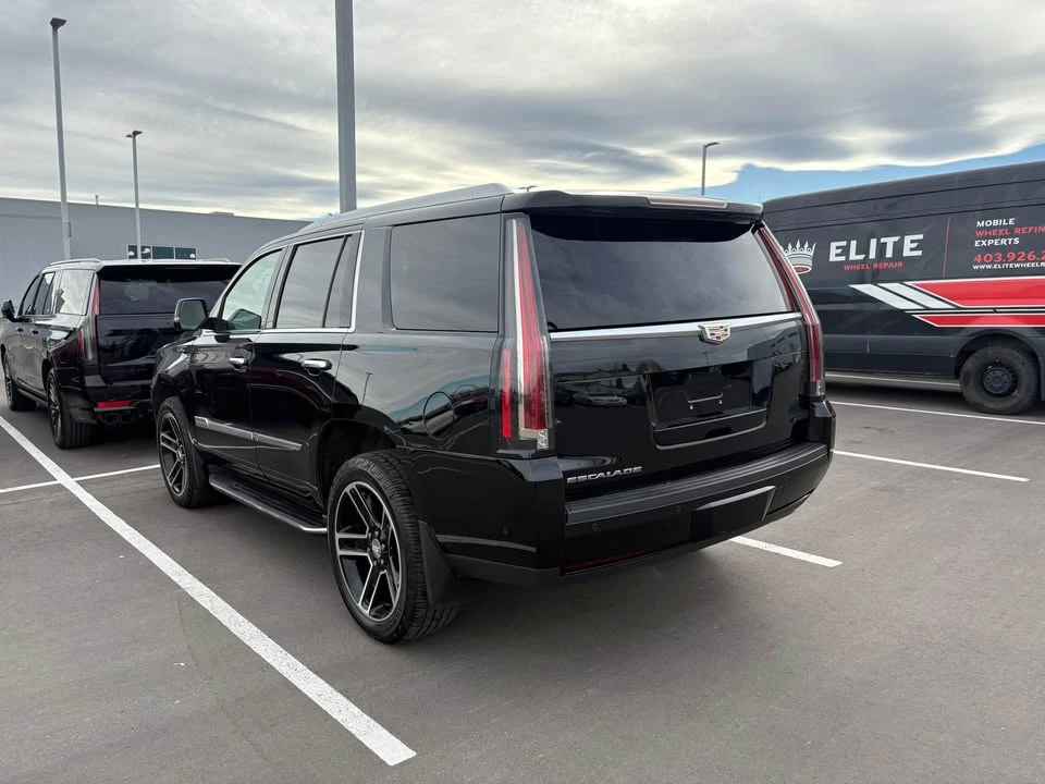 2018 Cadillac Escalade 4th Gen - Image 3 of 5