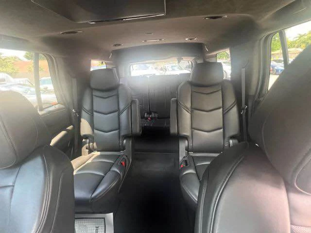 2018 Cadillac Escalade 4th Gen - Image 11 of 13