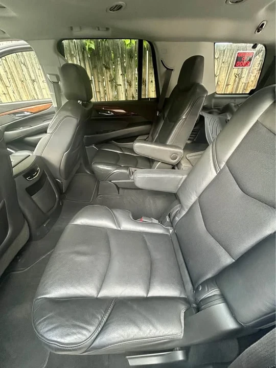 2018 Cadillac Escalade 4th Gen - Image 17 of 20