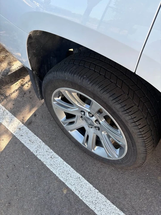 2018 Cadillac Escalade 4th Gen - Image 6 of 15