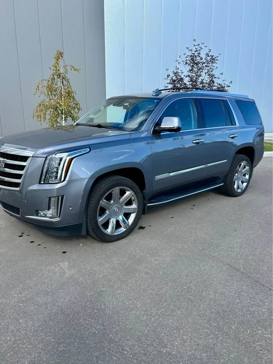 2018 Cadillac Escalade 4th Gen - Image 3 of 20