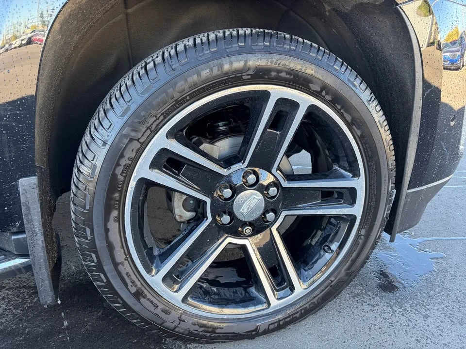 2018 Cadillac Escalade 4th Gen - Image 8 of 13