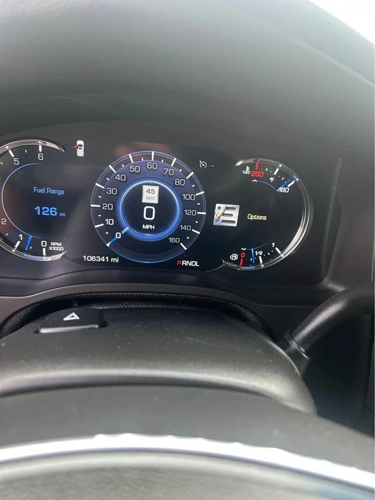 2018 Cadillac Escalade 4th Gen - Image 2 of 8