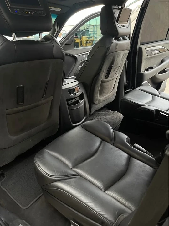2018 Cadillac Escalade 4th Gen - Image 7 of 15