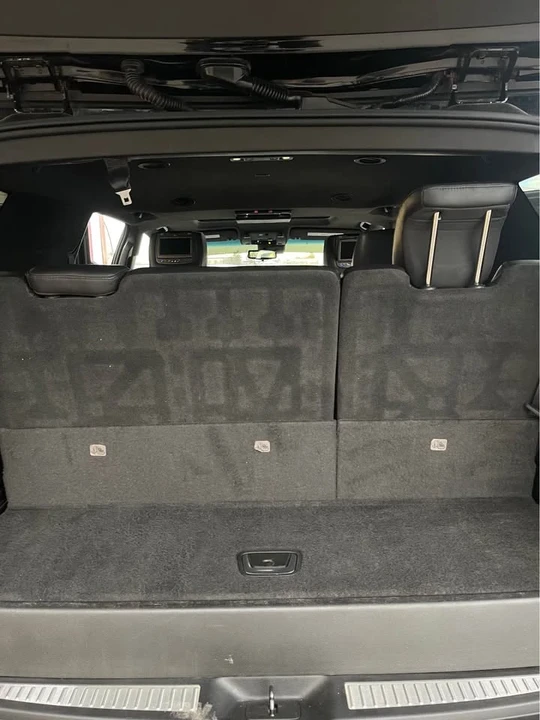 2018 Cadillac Escalade 4th Gen - Image 10 of 15