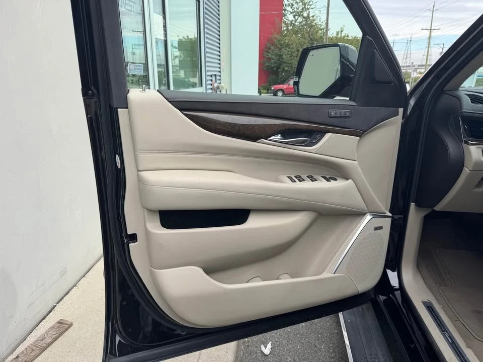 2018 Cadillac Escalade 4th Gen - Image 10 of 20