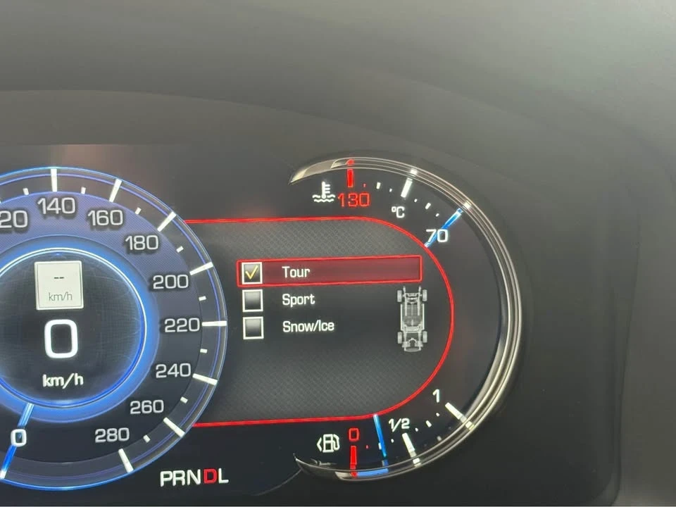 2018 Cadillac Escalade 4th Gen - Image 15 of 20