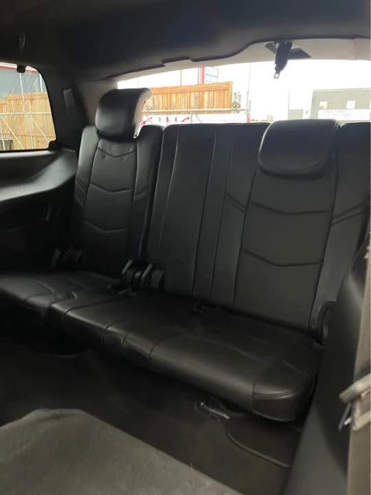 2018 Cadillac Escalade 4th Gen - Image 9 of 15